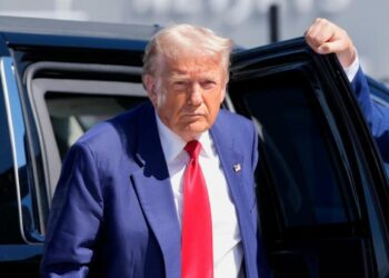 Republican presidential nominee former President Donald Trump arrives at Harry Reid International Airport to board a plane after a campaign trip, Saturday, Sept.14, 2024, in Las Vegas. (AP Photo/Alex Brandon)