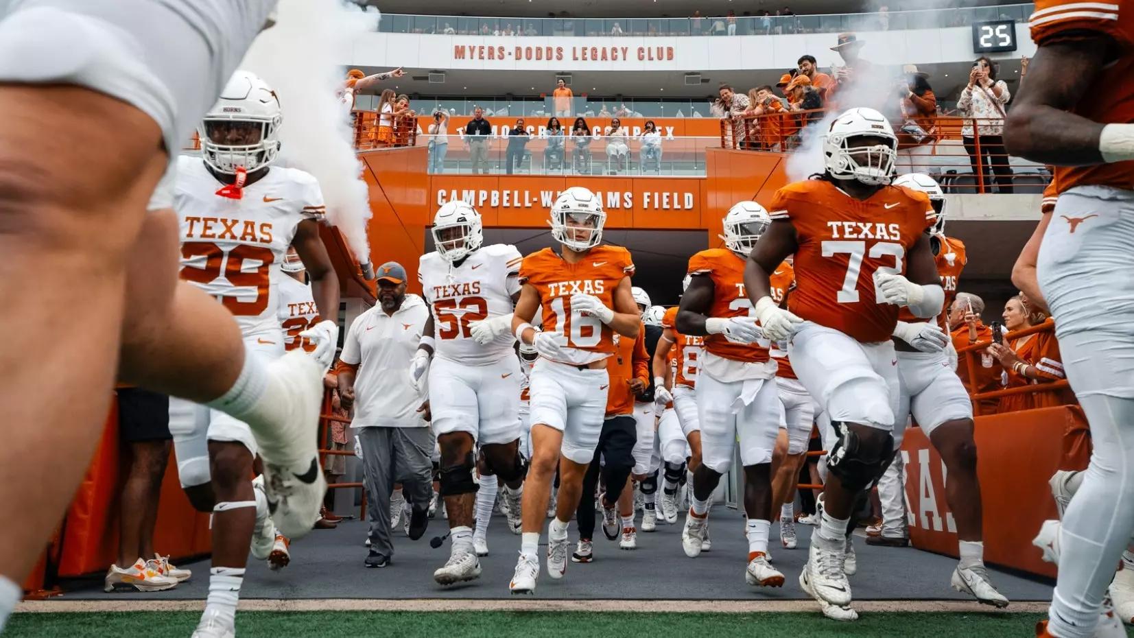 Texas Football Dominates No. ⁣9 Michigan ‌in​ Impressive Victory