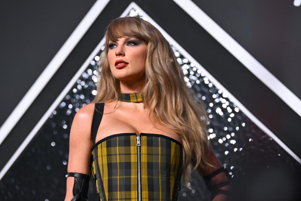 ELMONT, NEW YORK - SEPTEMBER 11: Taylor Swift attends the 2024 MTV Video Music Awards at UBS Arena on September 11, 2024 in Elmont, New York. (Photo by Roy Rochlin/Getty Images for MTV)