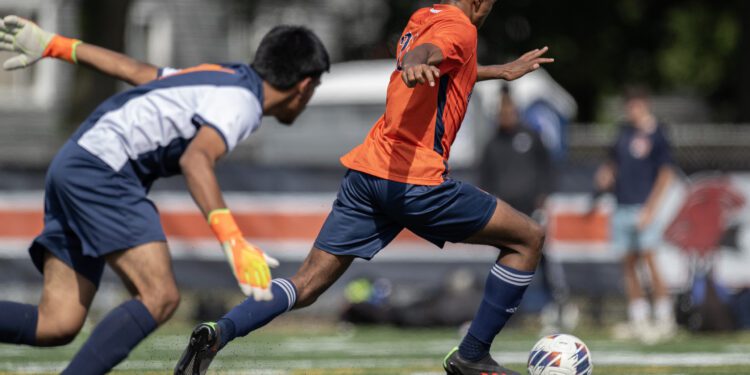 ETHS boys soccer: Kits blank Maine South in division opener