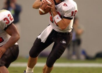 Josh Haldi looks to pass during Northern Illinois' upset of Alabama on Sept. 20, 2003. (Northern Illinois University)