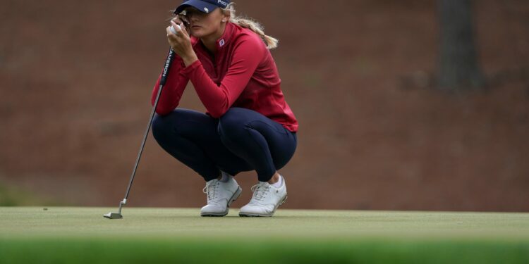 Gianna Clemente has dad as caddie at Kroger Queen City Championship