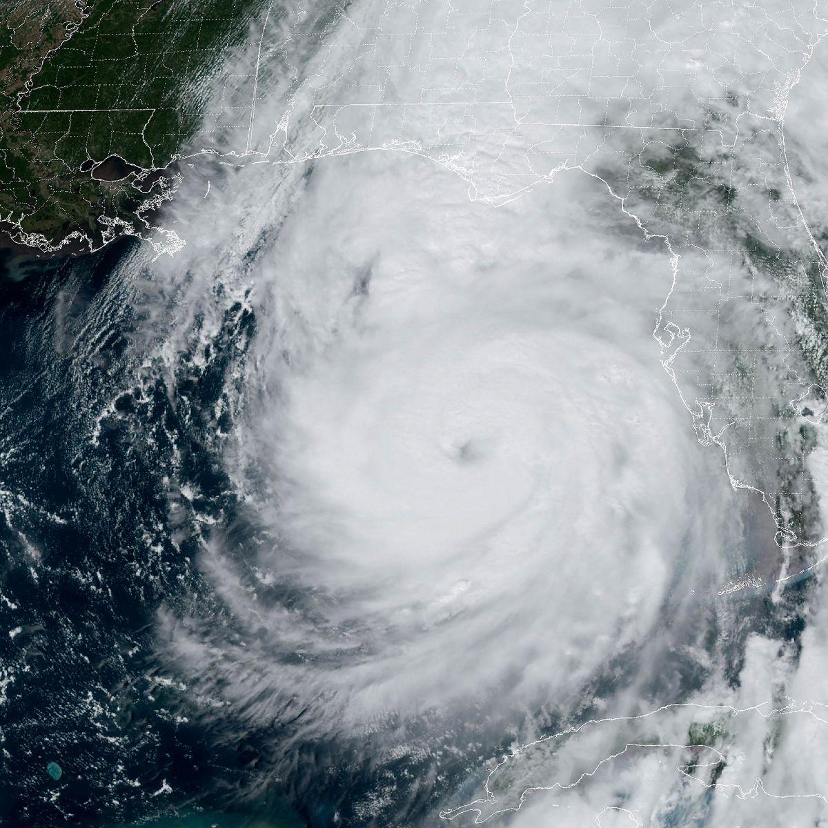 Overview ⁤of Hurricane Helenes path towards Florida