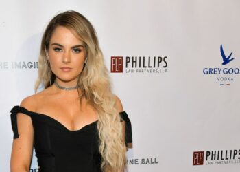 JoJo Recalled Uncomfortable Moment At Taylor Swift's House