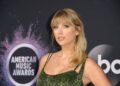 Taylor Swift at 2019 American Music Awards