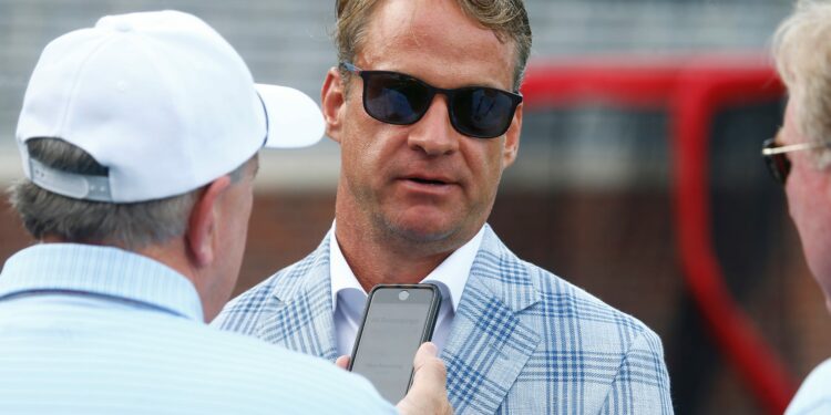 Lane Kiffin calls out Hugh Freeze for trying to 'steal' Ole Miss coaches