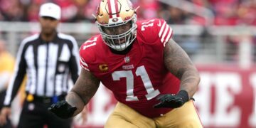 Jan 8, 2023; Santa Clara, California, USA; San Francisco 49ers offensive tackle Trent Williams (71) blocks against the Arizona Cardinals during the second quarter at Levi's Stadium. Mandatory Credit: Darren Yamashita-USA TODAY Sports