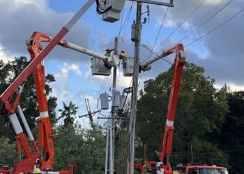 OG&E help restore power to thousands in Louisiana following Hurricane Francine.