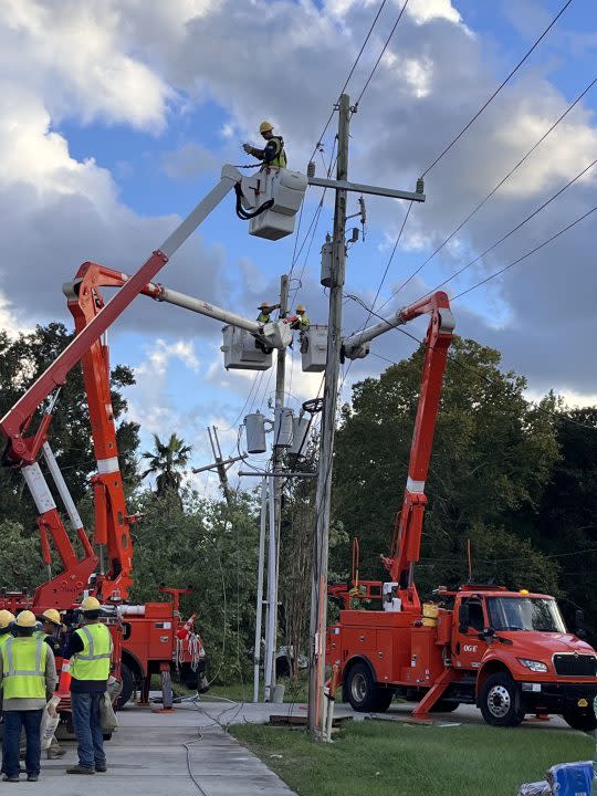 OG&E help restore power to thousands in Louisiana following Hurricane Francine. 