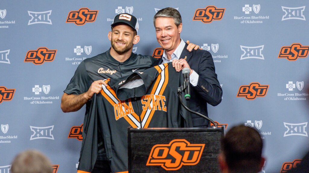 Oklahoma State wrestling coach David Taylor wins US world team trials