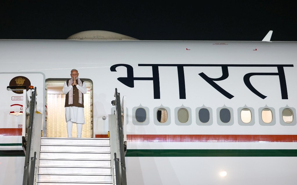 PM Modi emplanes for the US. Photo courtesy: x.com/MEAIndia