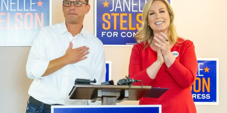 Pa. governor shows up for Scott Perry opponent Janelle Stelson’s event