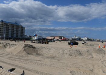 People were prohibited from swimming in Ocean City, Maryland after medical waste began washing ashore last weekend.