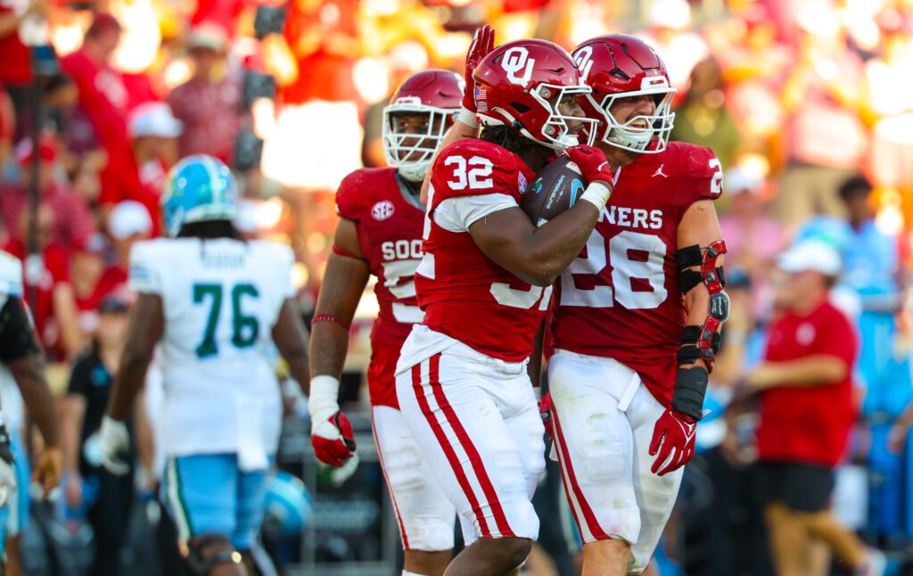 Previewing Oklahoma football versus Tennessee Vols