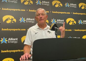 Progress should outweigh panic after Iowa's 17-point win