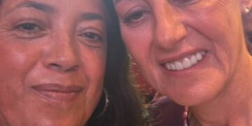 Mexican Congresswoman Maribel Solache (left) takes a selfie with President Elect Claudia Sheinbaum. (Maribel Solache)