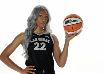 South Carolina star A'ja Wilson breaks WNBA single-season scoring record