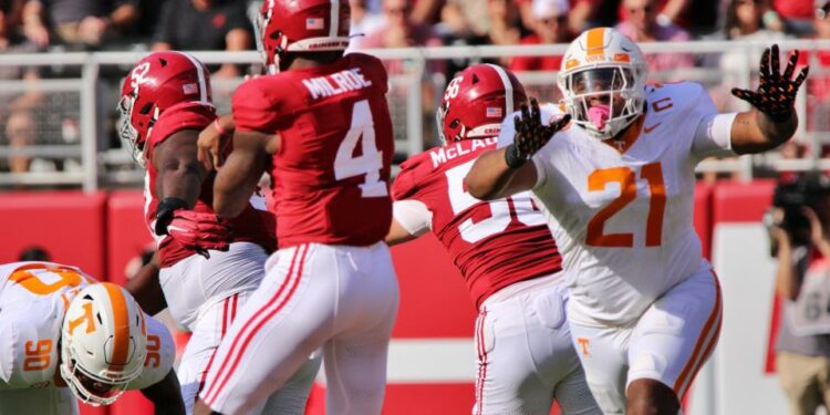 Omari Thomas. Tennessee Volunteers versus Alabama Crimson Tide at Bryant-Denny Stadium in Tuscaloosa, Alabama on October 21, 2023. Photo by Dan Harralson, Vols Wire