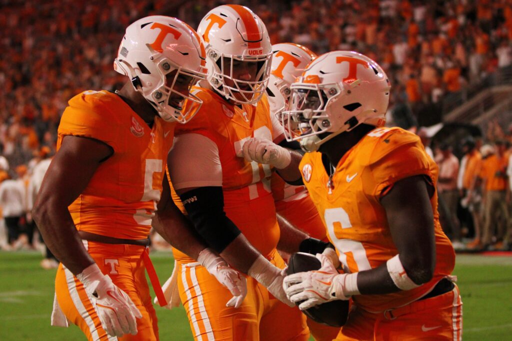 Tennessee’s offense and defense ranked No. 2 nationally after Week 3