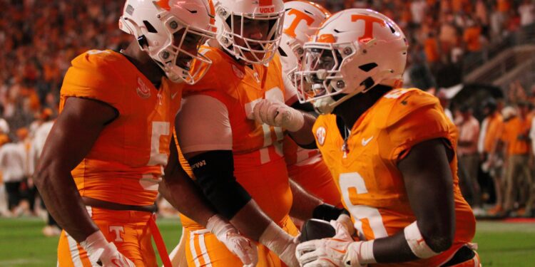 Tennessee’s offense and defense ranked No. 2 nationally after Week 3