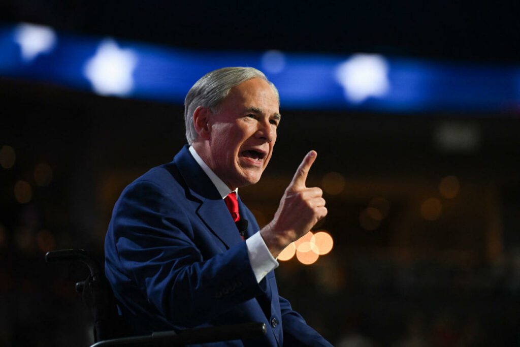 Greg Abbott (Callaghan O'Hare / Reuters file )