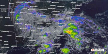 Tropical trouble brewing near the Carolina coast; may track into US