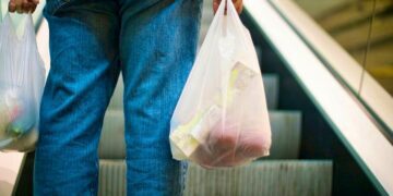 Until now, the distribution of thick-walled, reusable plastic bags was still permitted in California. (archive image)