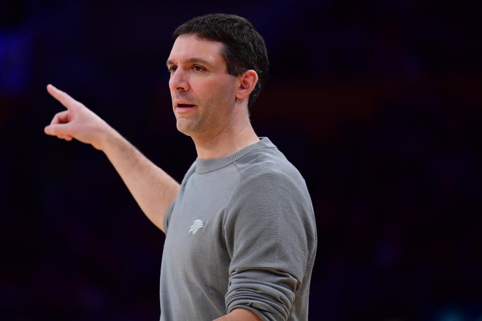 Mar 4, 2024; Los Angeles, California, USA; Oklahoma City Thunder head coach Mark Daigneault watches game action against the Los Angeles Lakers during the first half at Crypto.com Arena. Mandatory Credit: Gary A. Vasquez-USA TODAY Sports