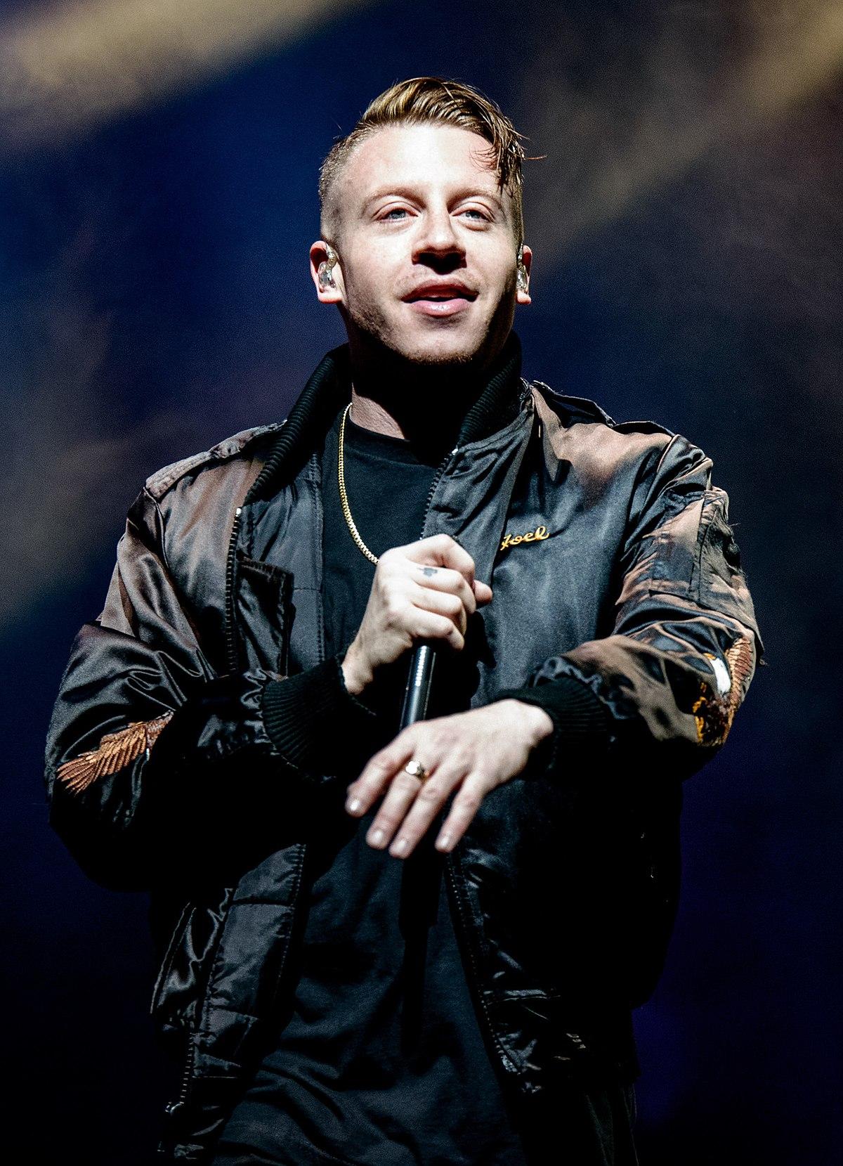 The Decision to‍ Drop Macklemore from the Vegas Music Festival